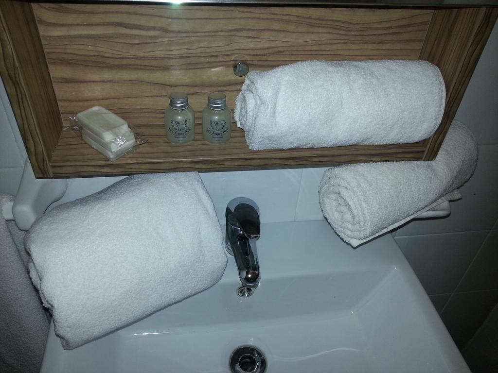 New Arapey Hotel Montevideo Room photo